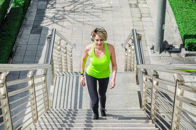 Jak długo biegać żeby schudnąć?