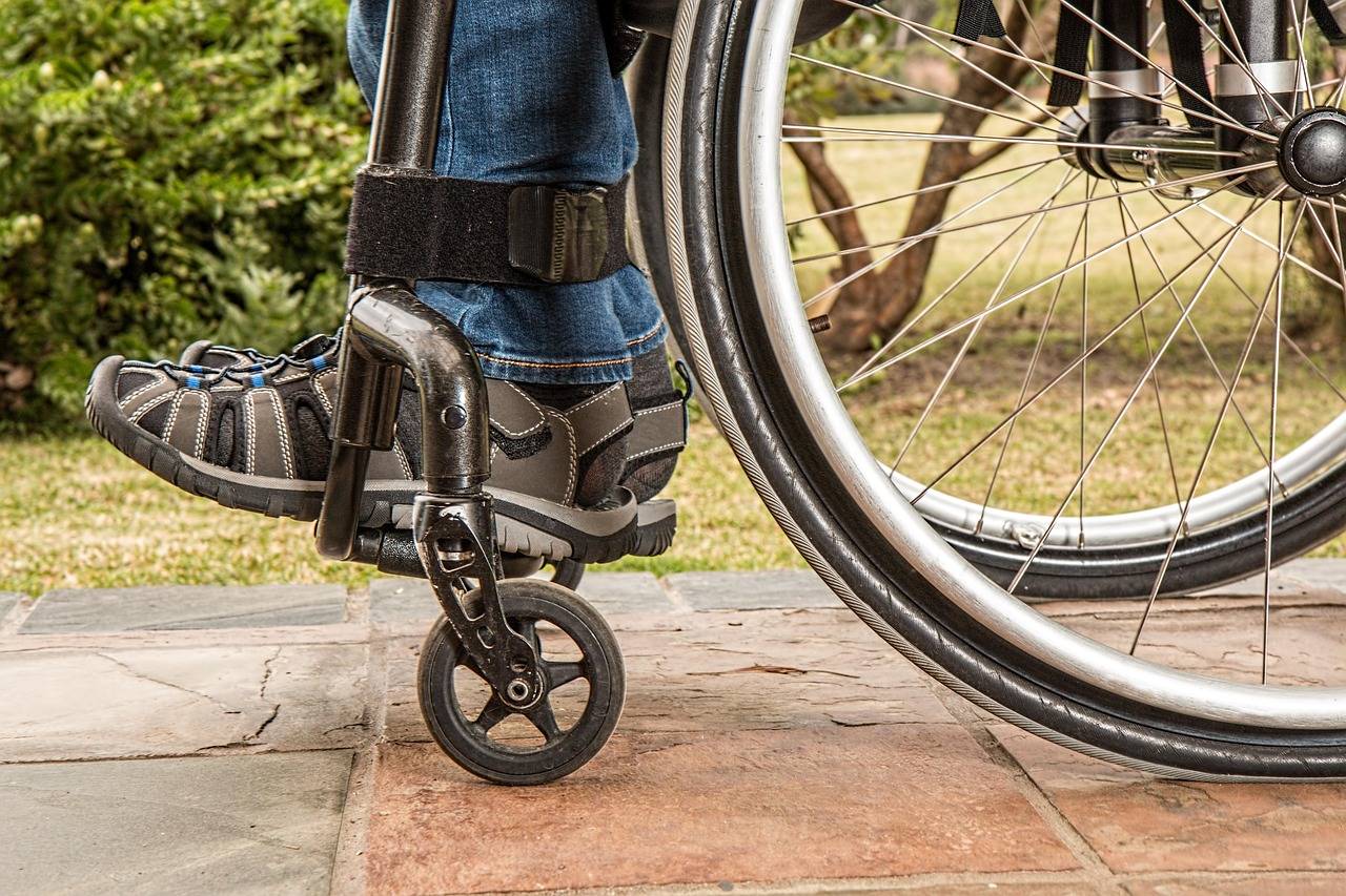 Rehabilitacja kolana na czym polega i jak wygląda w praktyce?